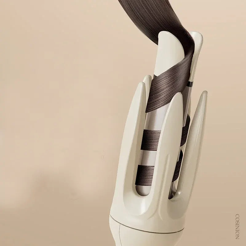 Perfekte Locken. Sofort! Entdecken Sie den automatischen Lockenstab, der in nur 40 Sekunden einsatzbereit ist und glänzende, haltbare Locken ohne Haarbruch zaubert – sicher, schnell und für jeden Haartyp geeignet.